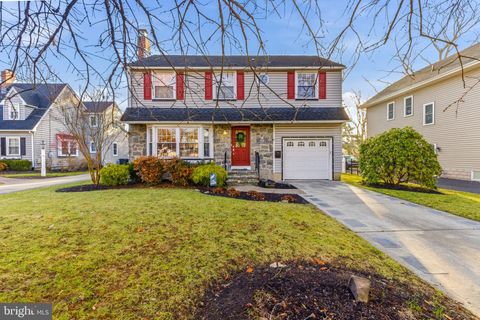 656 E GREENMAN ROAD HADDONFIELD NJ 08033