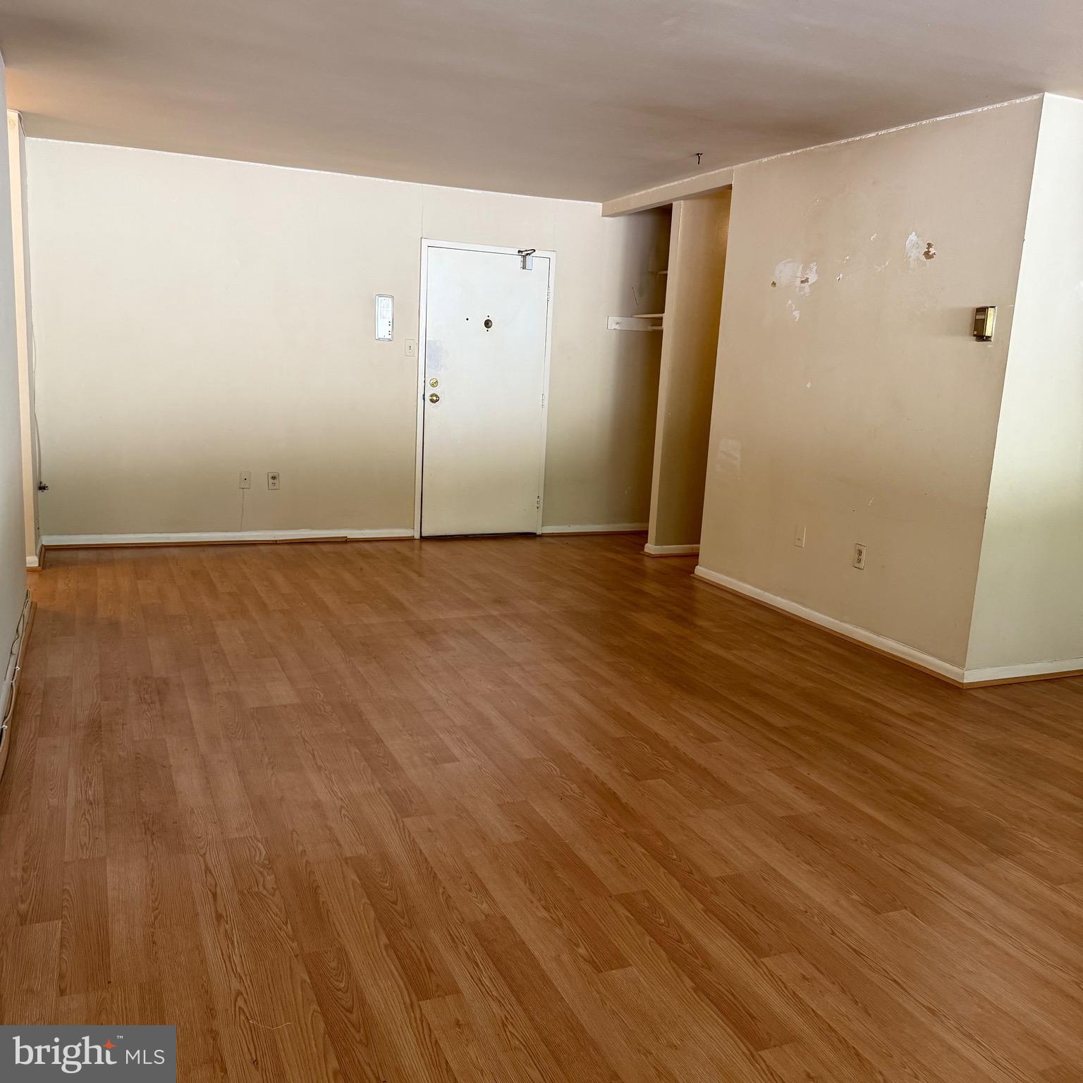 5565 COLUMBIA PIKE 210