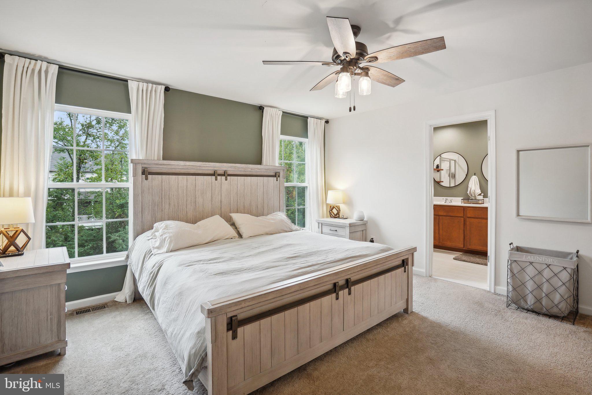 SIGNAL HILL - Residential