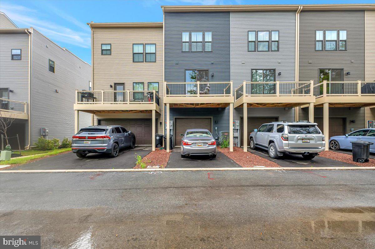 FOUNDRY STATION - Residential Lease