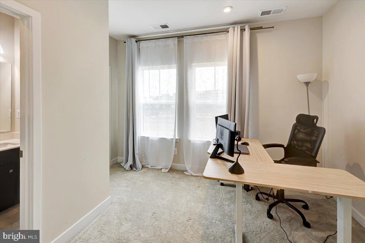 FOUNDRY STATION - Residential Lease