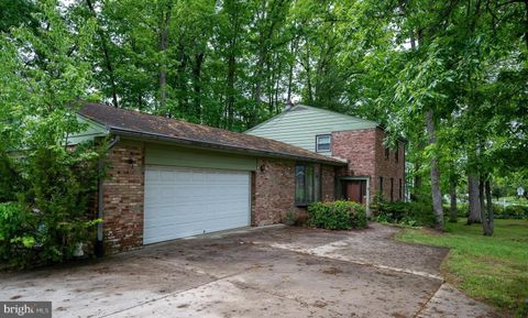 402 OLD COURTHOUSE ROAD NE VIENNA VA 22180