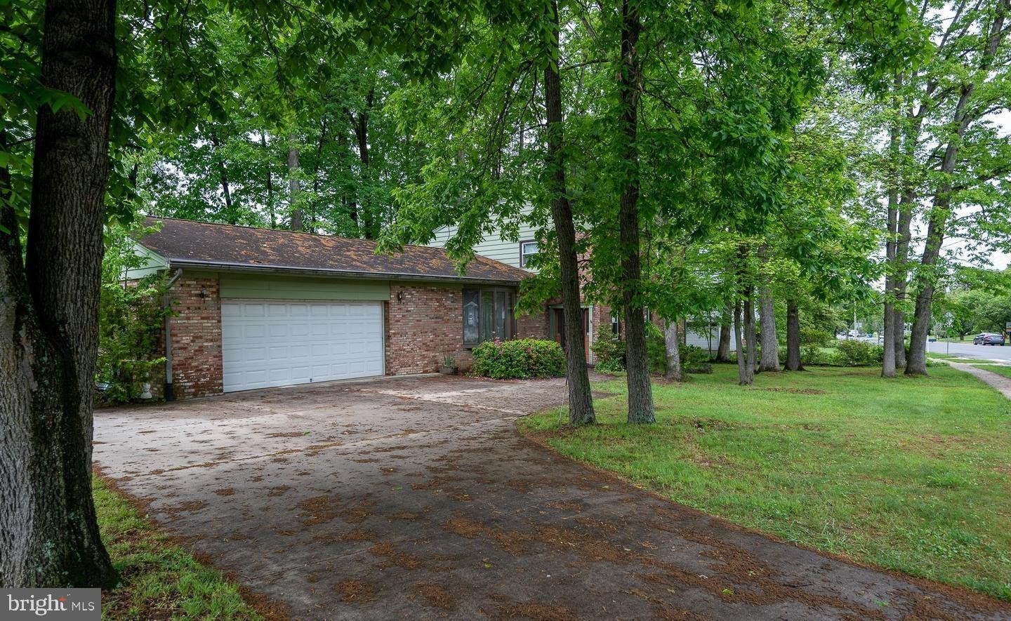 402 OLD COURTHOUSE ROAD NE