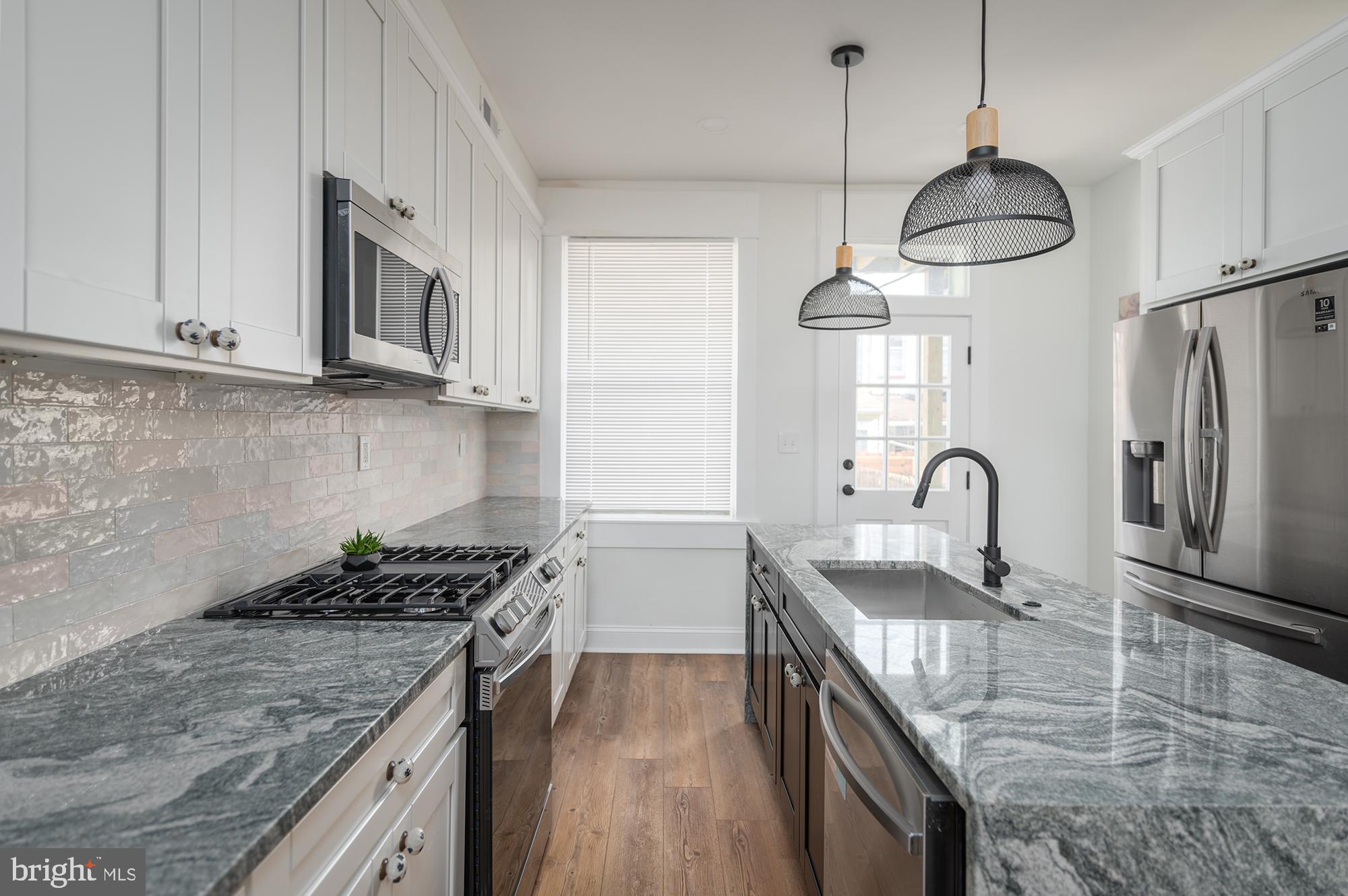 CANTON - Residential