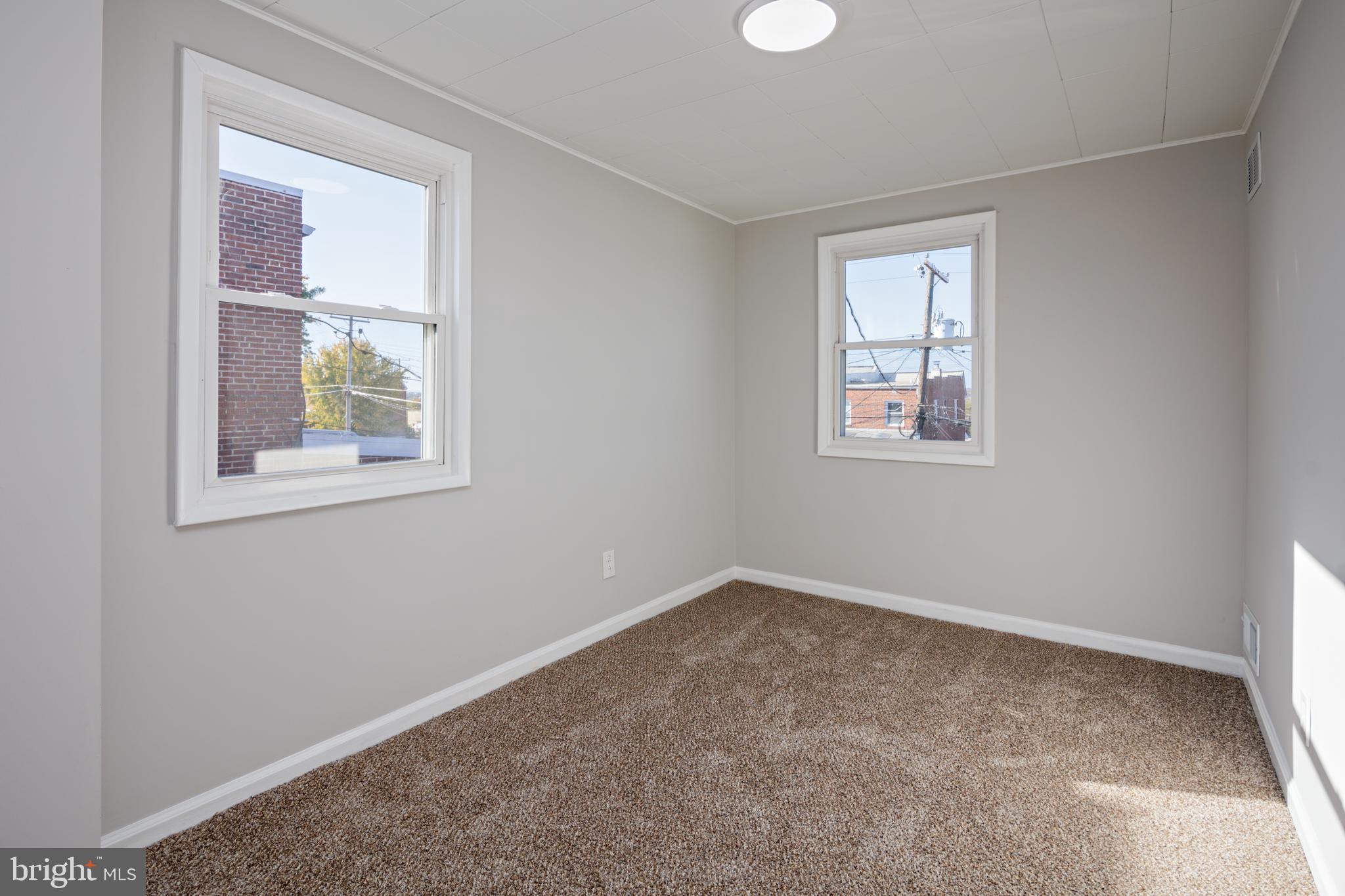 NORTHBROOK - Residential