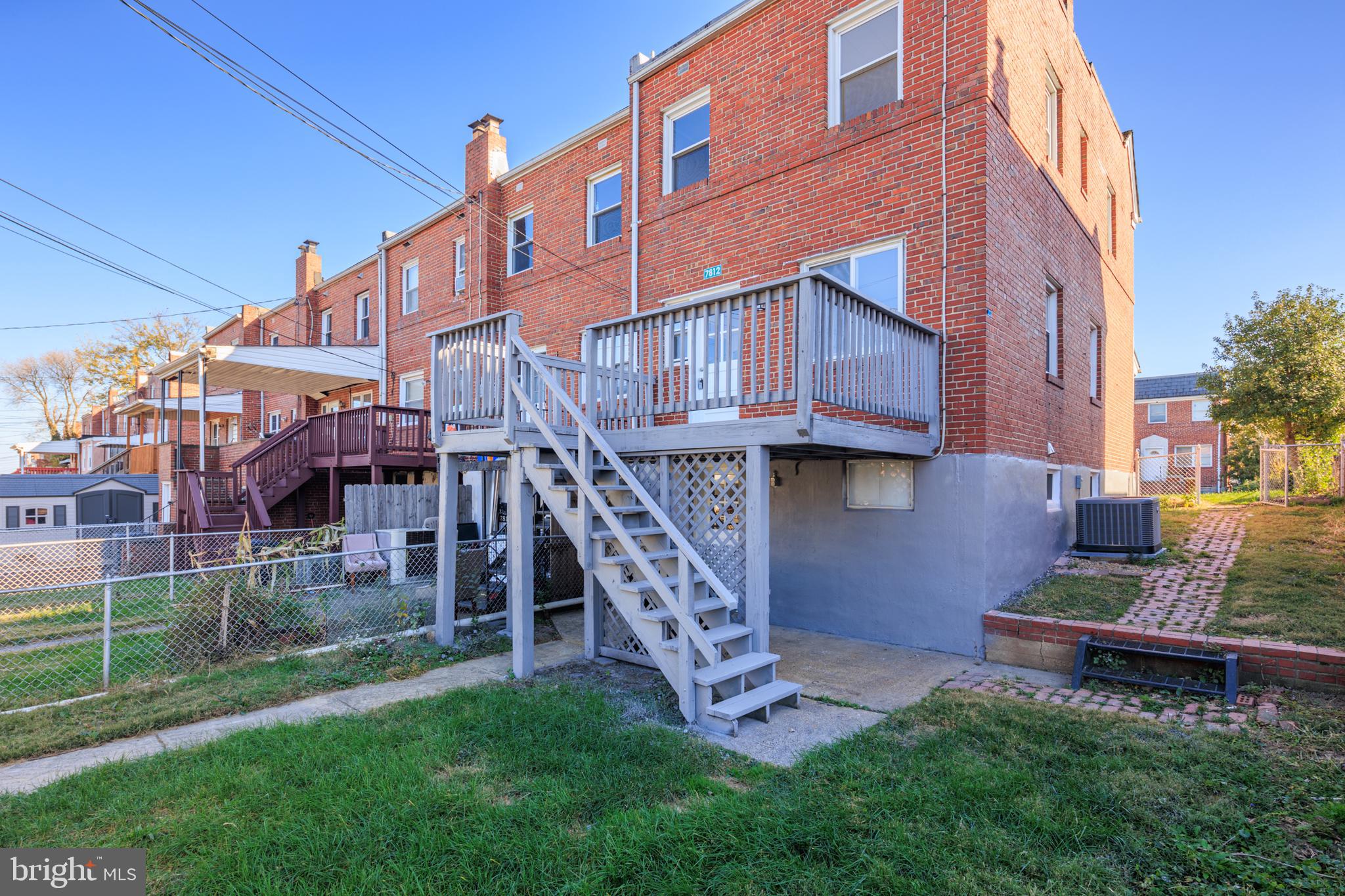 NORTHBROOK - Residential