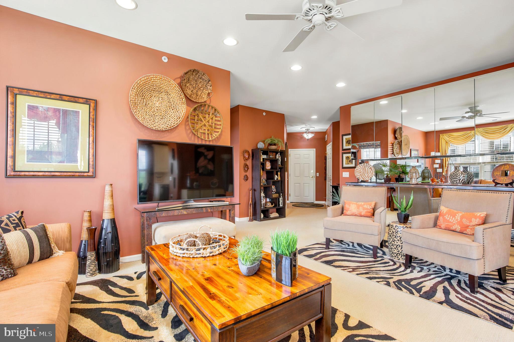 HERITAGE CR ESTS - Residential