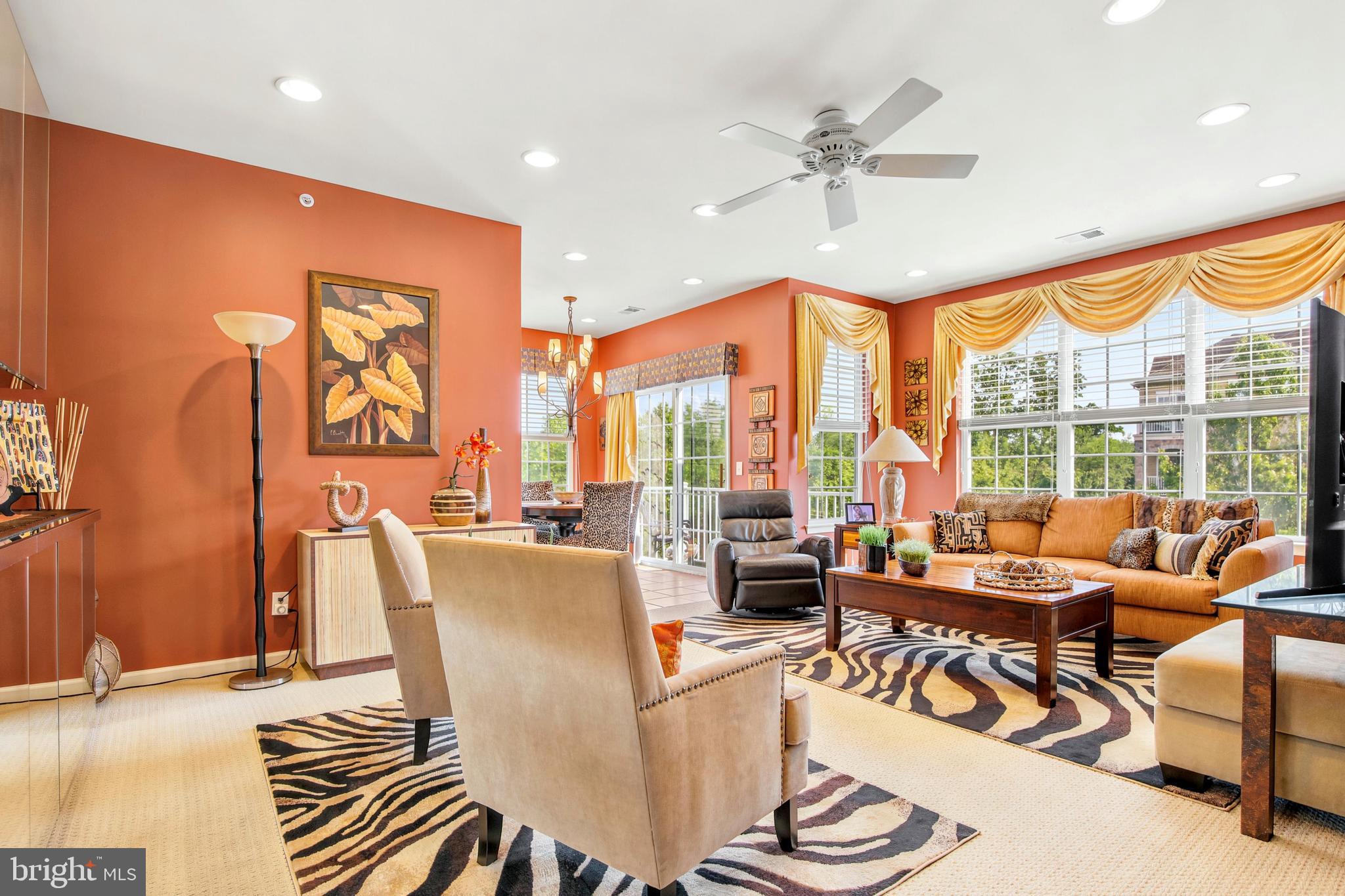 HERITAGE CR ESTS - Residential