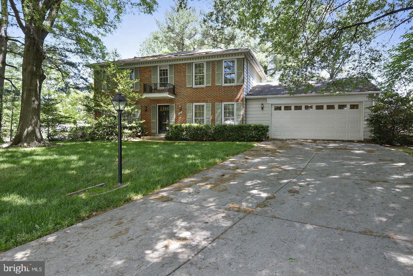 OAK HILL - Residential Lease