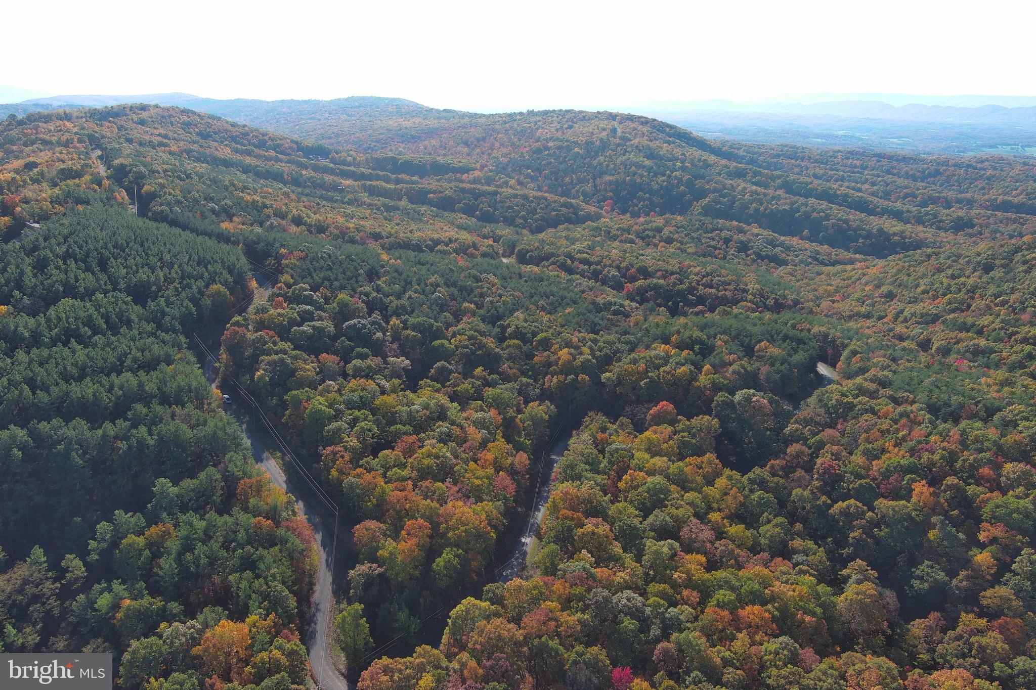BLUFFS ON THE POTOMAC - Land