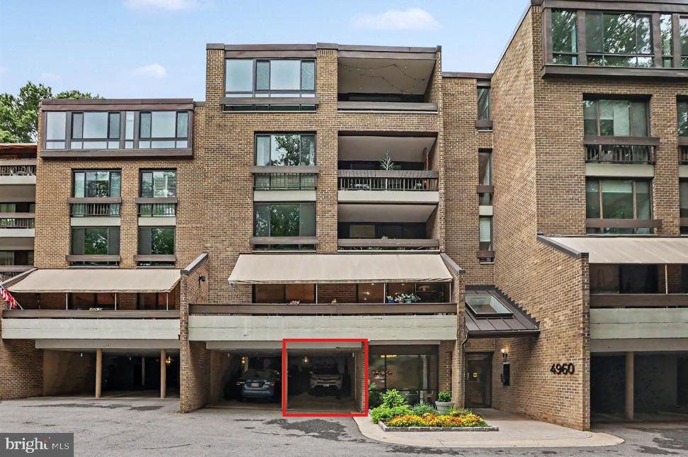 SUMNER VILLAGE - Residential