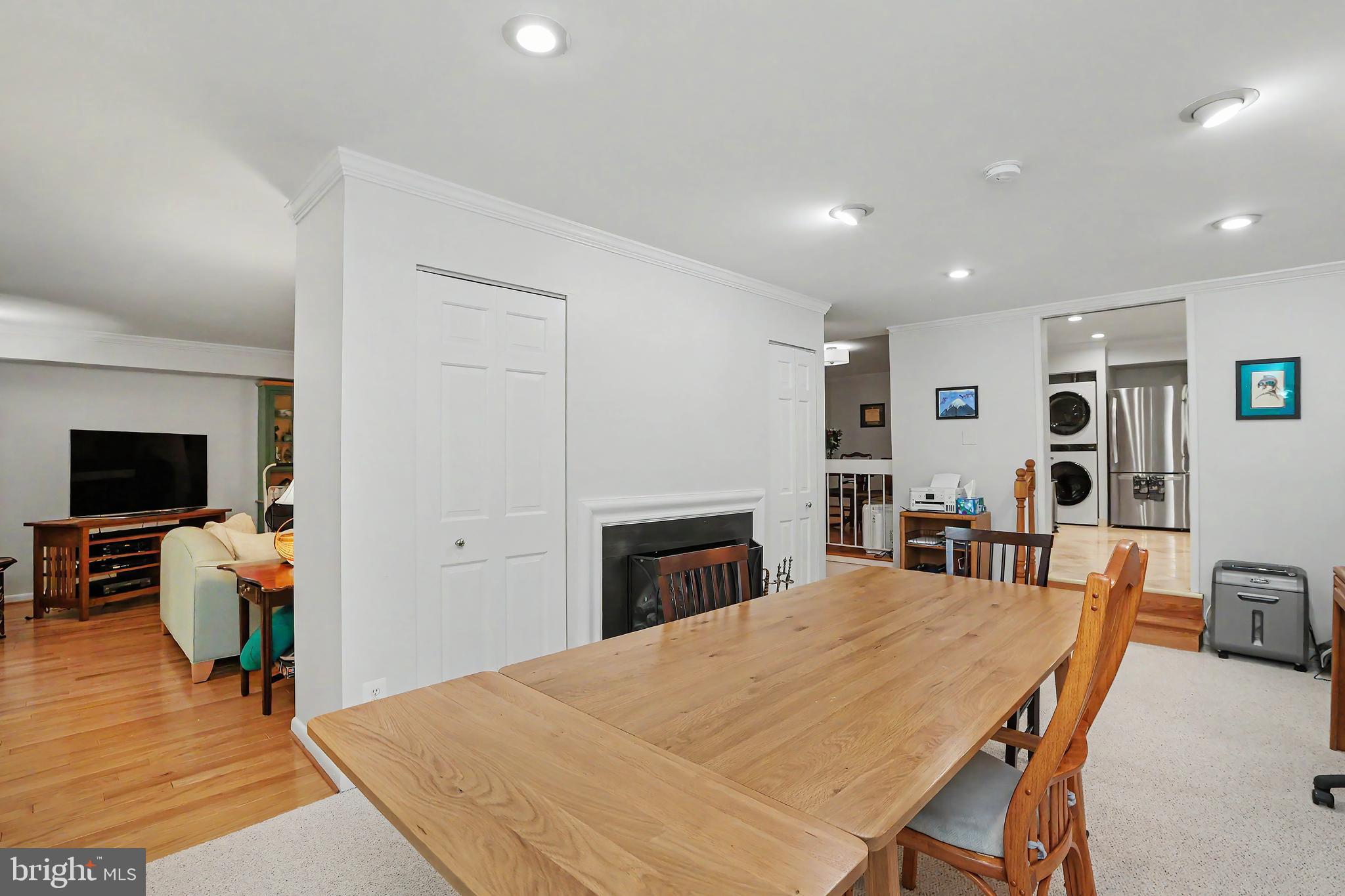 SUMNER VILLAGE - Residential