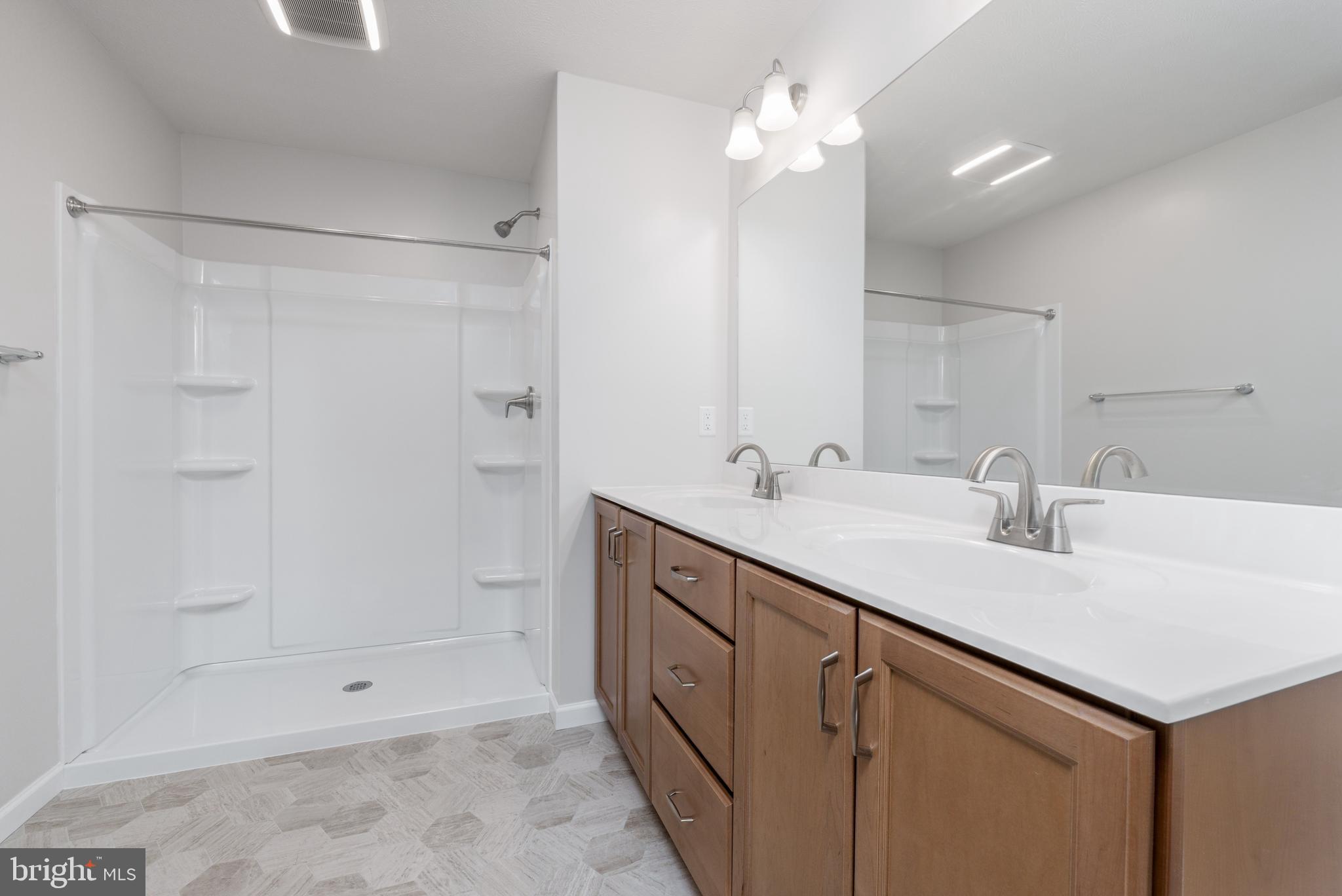 STEEPLECHASE - Residential