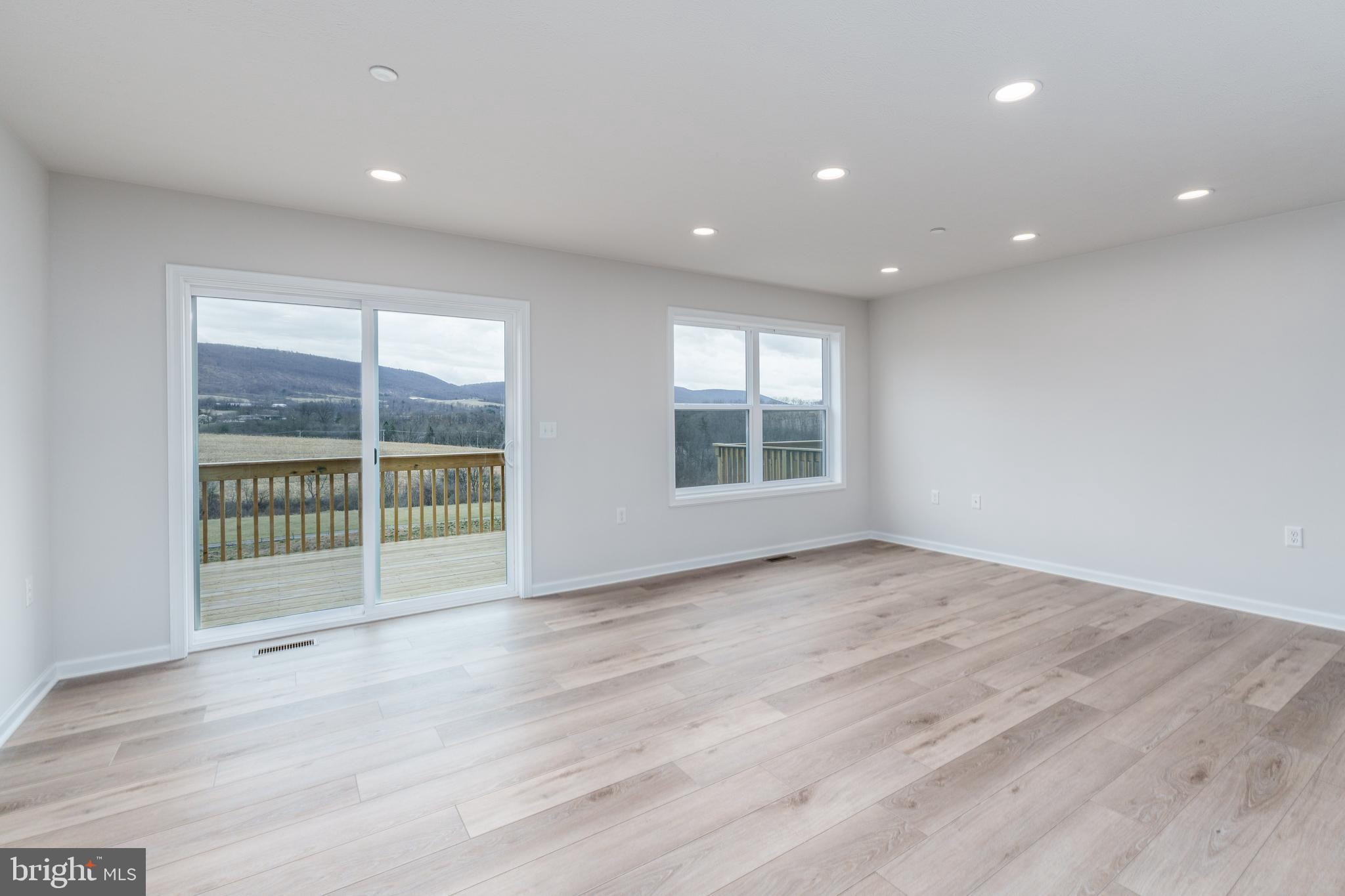 STEEPLECHASE - Residential