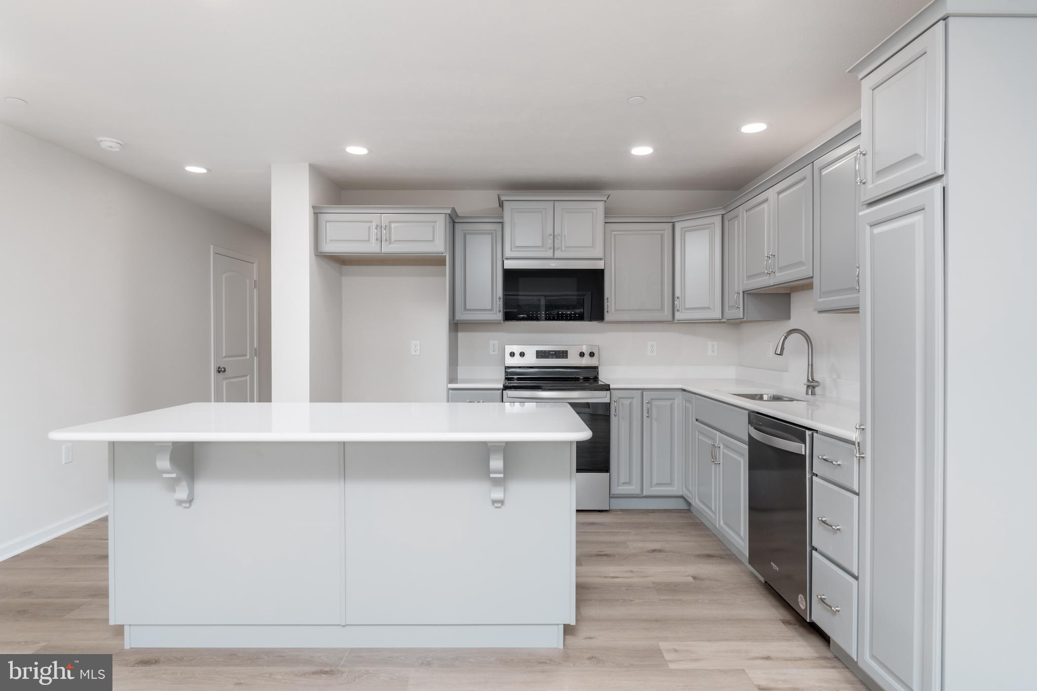 STEEPLECHASE - Residential