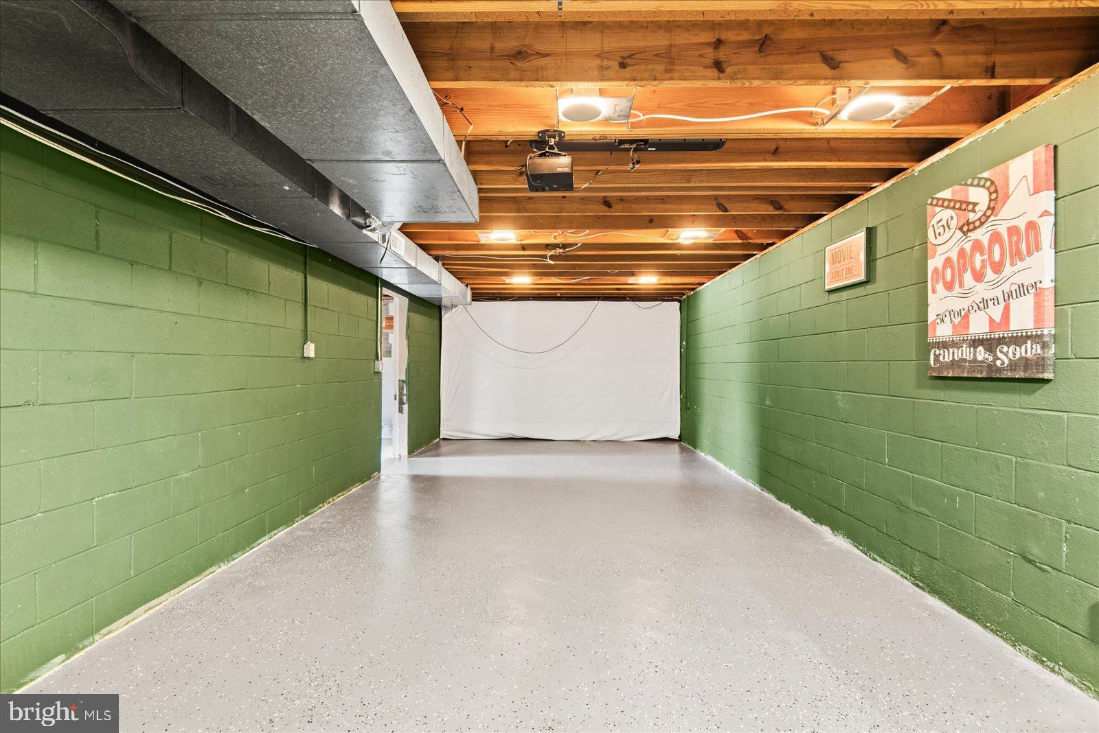 BROADDUS - Residential