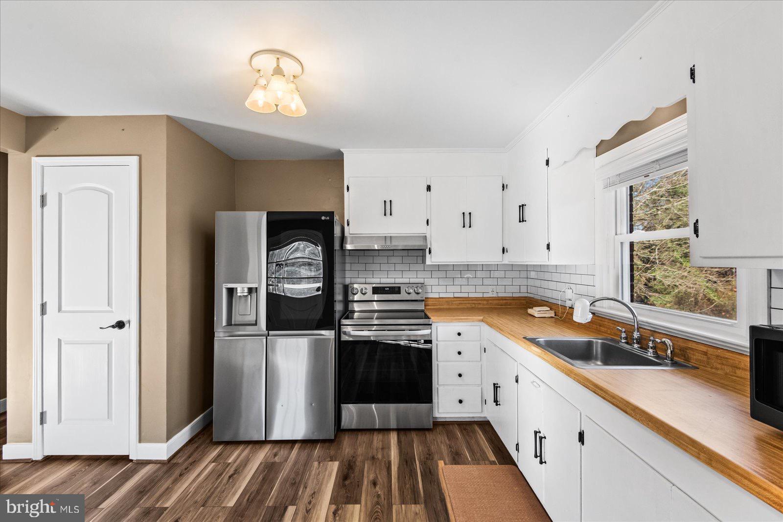 BROADDUS - Residential