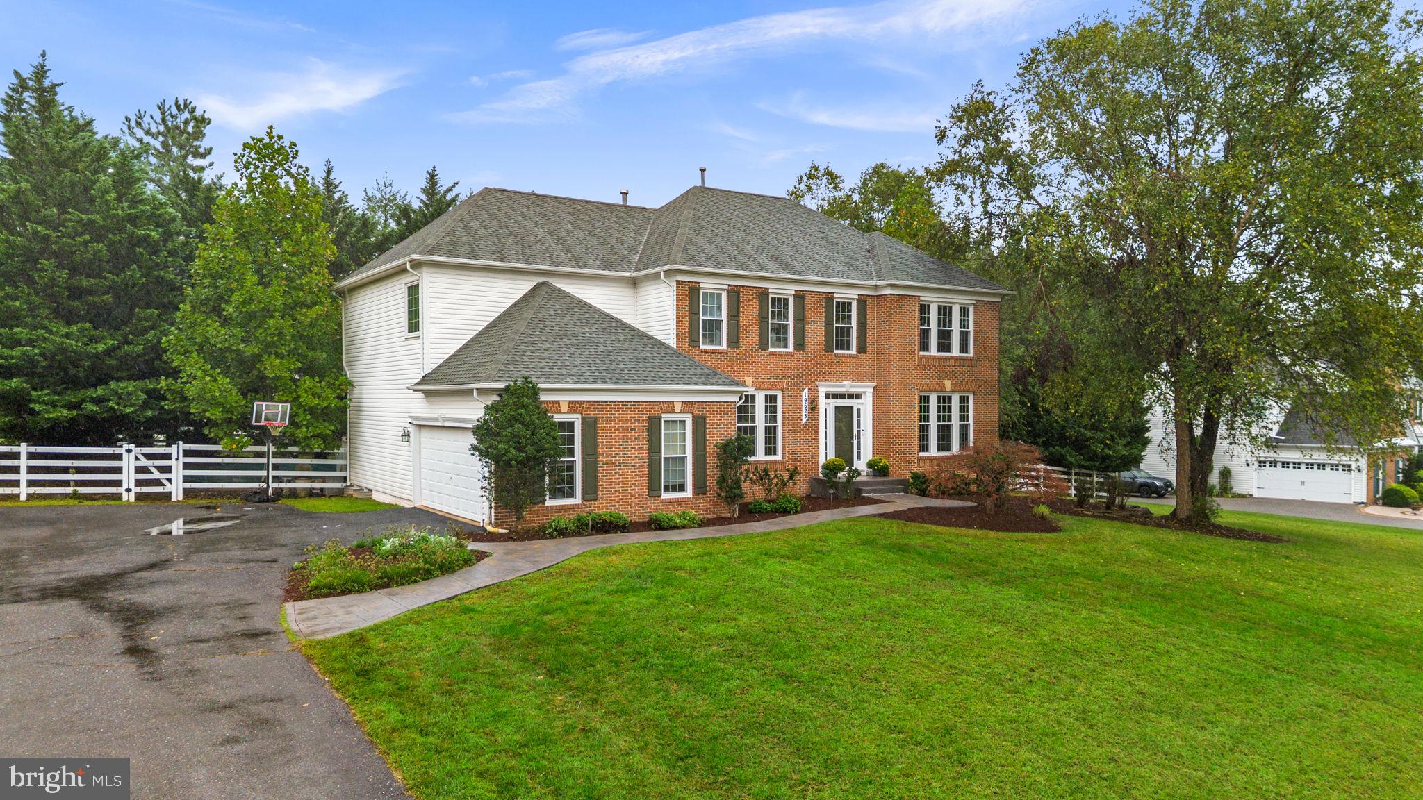 19623 HOOVER FARM DRIVE