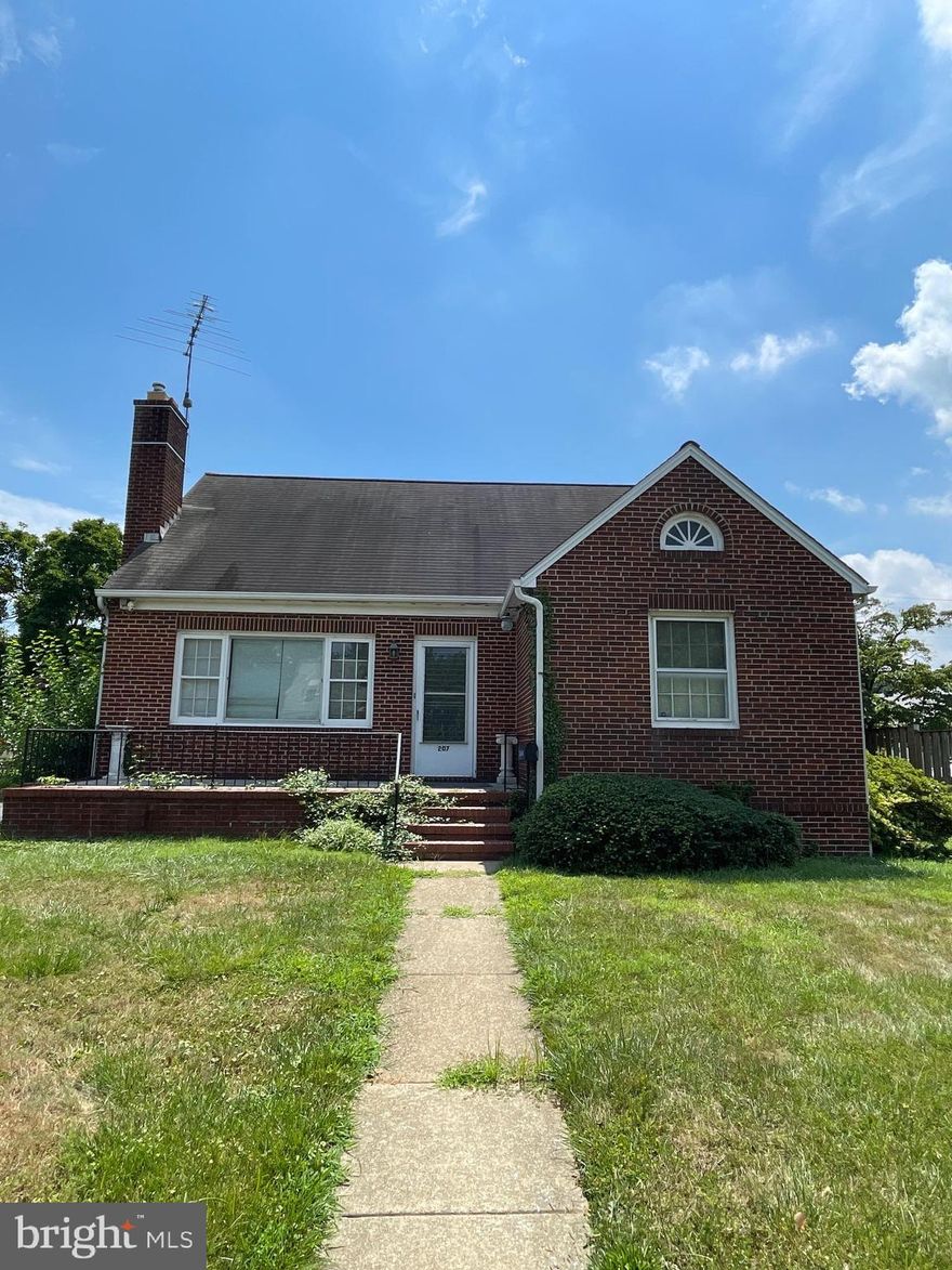 Plenty of room to grow in this 5 bedroom 2.5 all brick home. Walk into a light and bright living room with wood floors that flow into the kitchen. Kitchen provides plenty of counter space and cabinet space. 2 bedrooms and a hall bath makes for easy living. The upper level includes 3 spacious bedrooms and a hall bath. Complete the basement for additional living space or rec room or keep as is for storage. Easy connections to 95, shopping and dining.