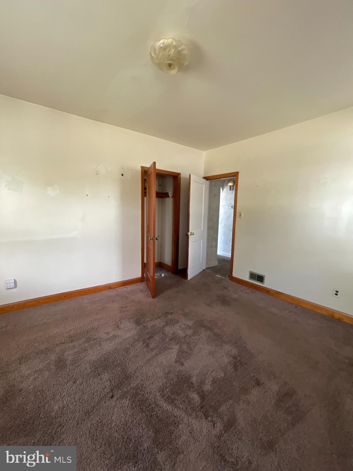 ROLAND TERRACE - Residential