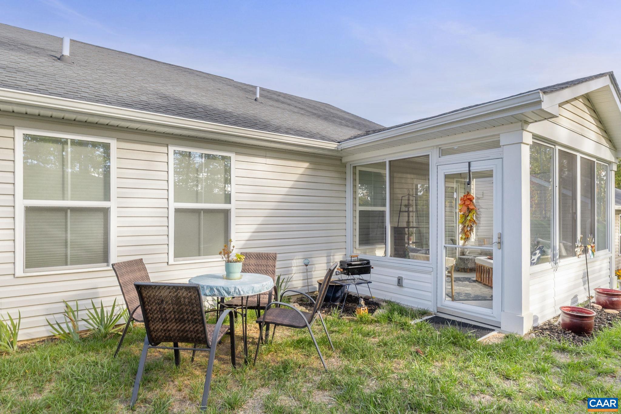 VILLAGE OAKS - Residential