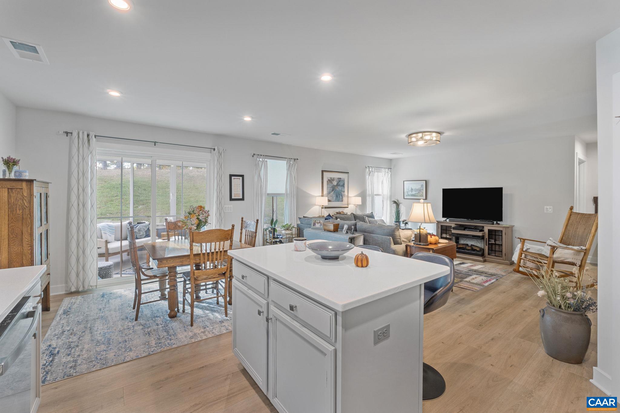 VILLAGE OAKS - Residential