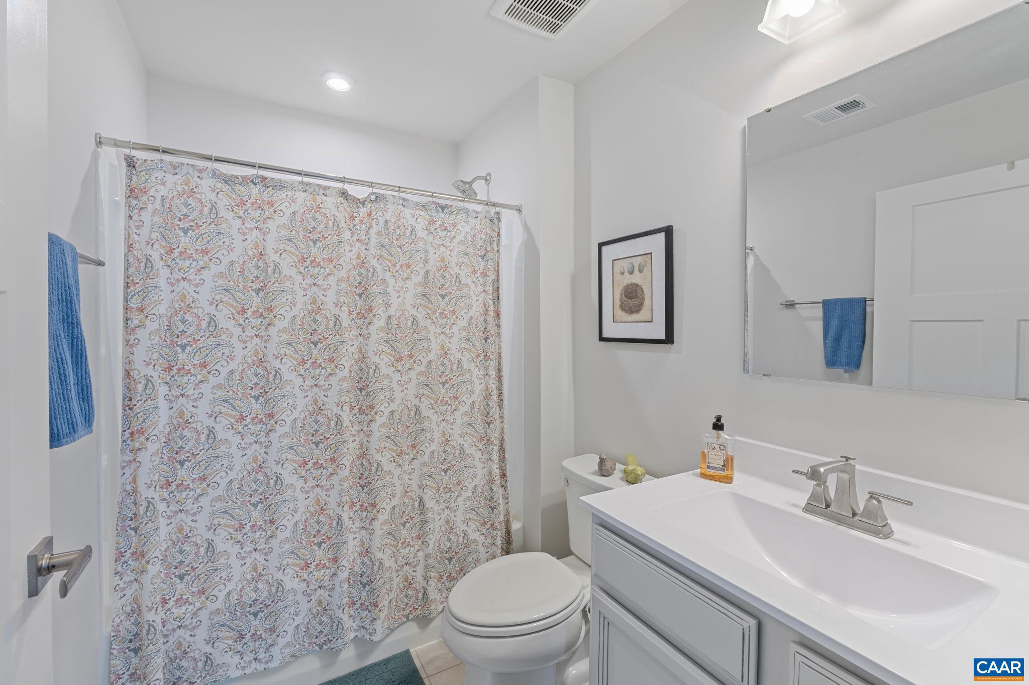 VILLAGE OAKS - Residential