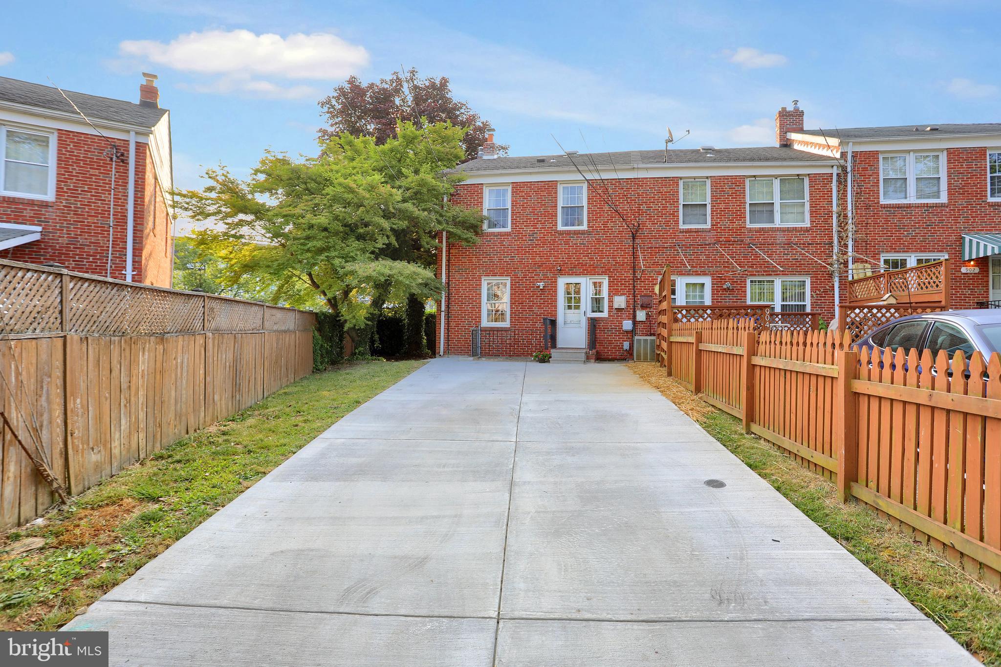 TOWSON PARK - Residential