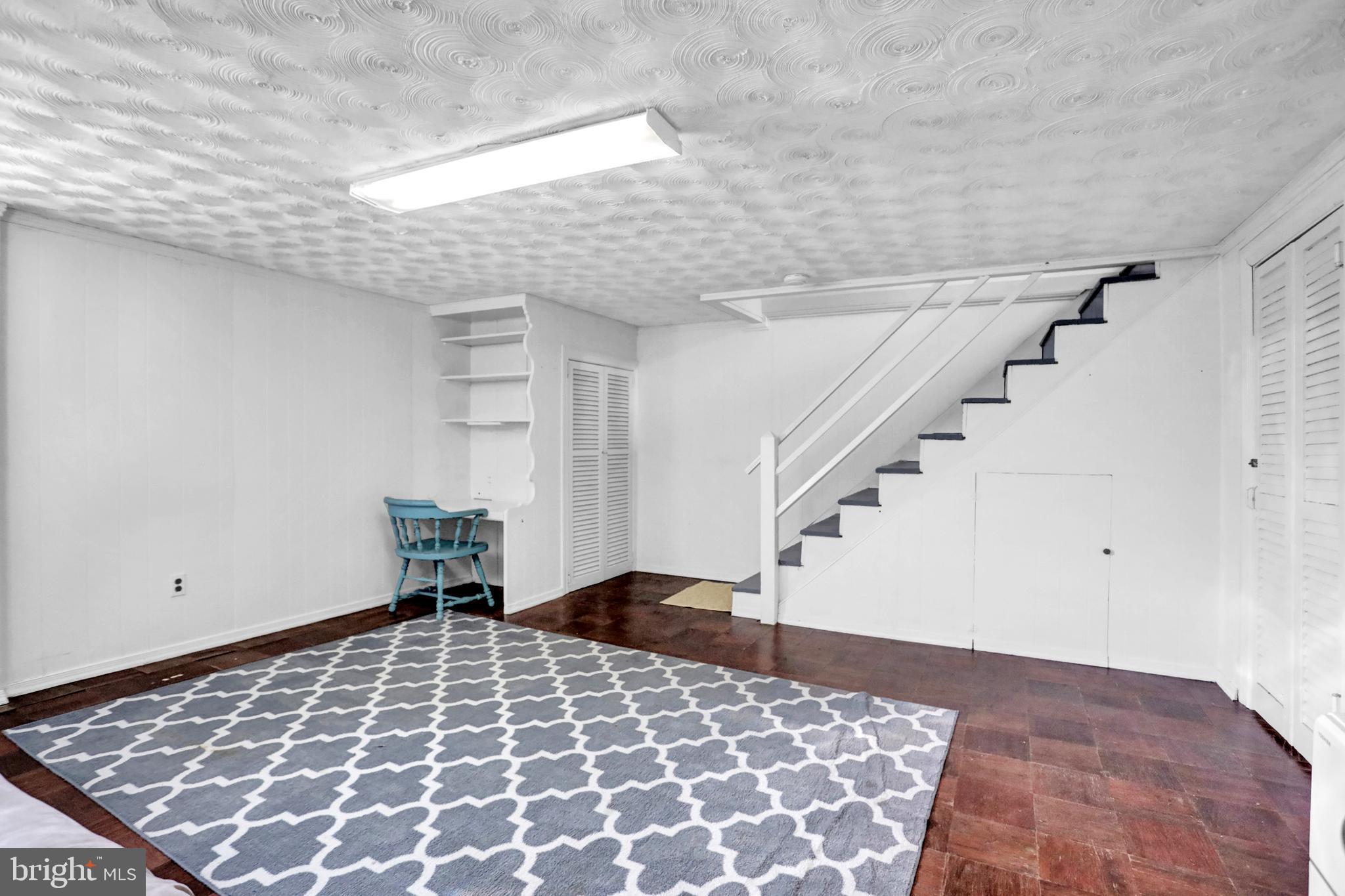 TOWSON PARK - Residential