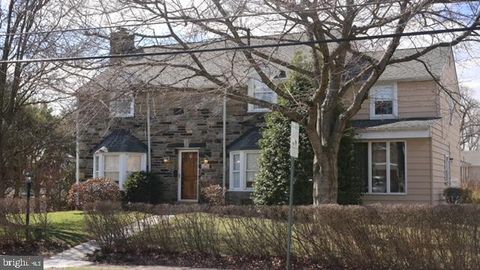 Homes For Sale - 200 Warrior Road<br/> DREXEL HILL, PA 19026