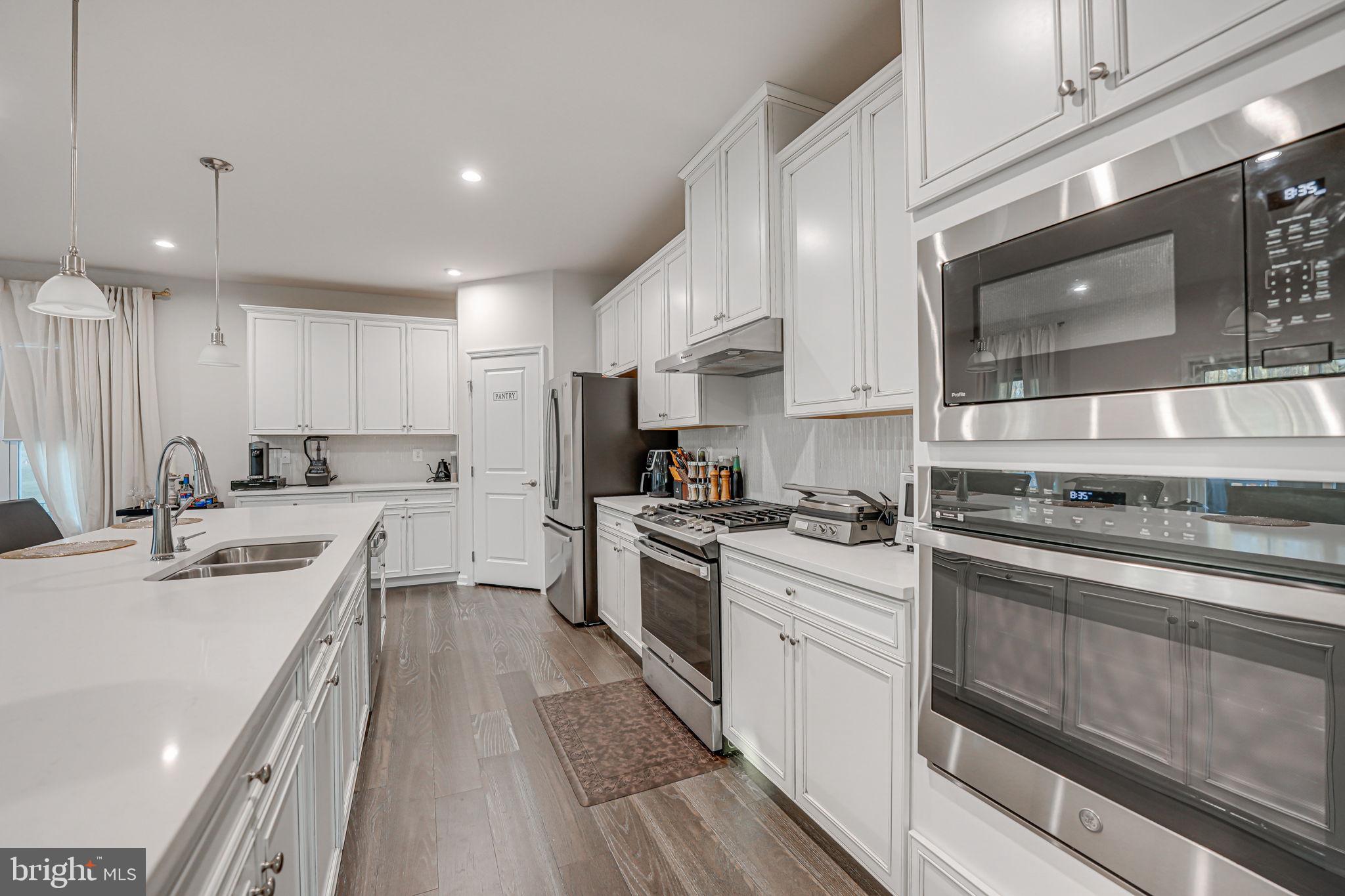 FAWN LAKE - Residential