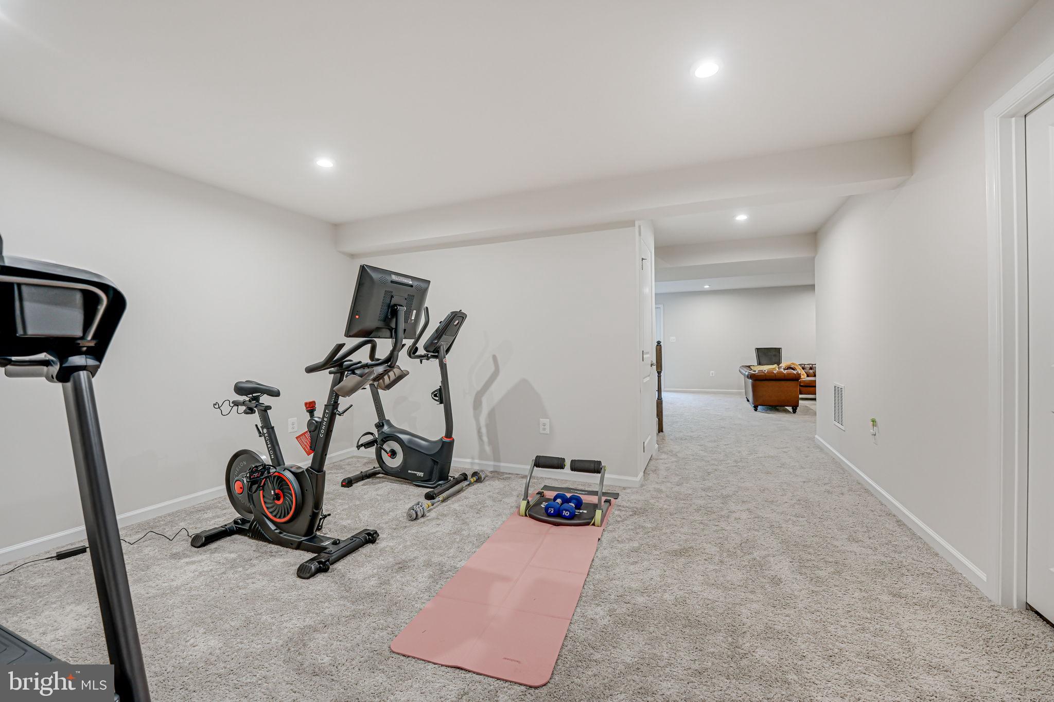 FAWN LAKE - Residential