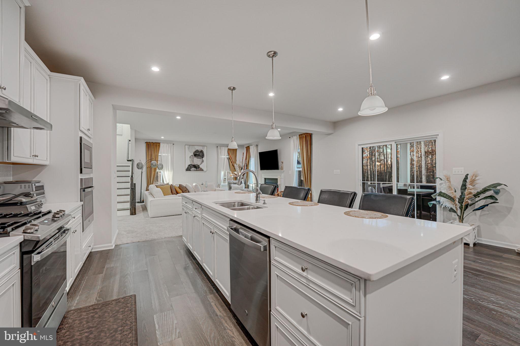 FAWN LAKE - Residential