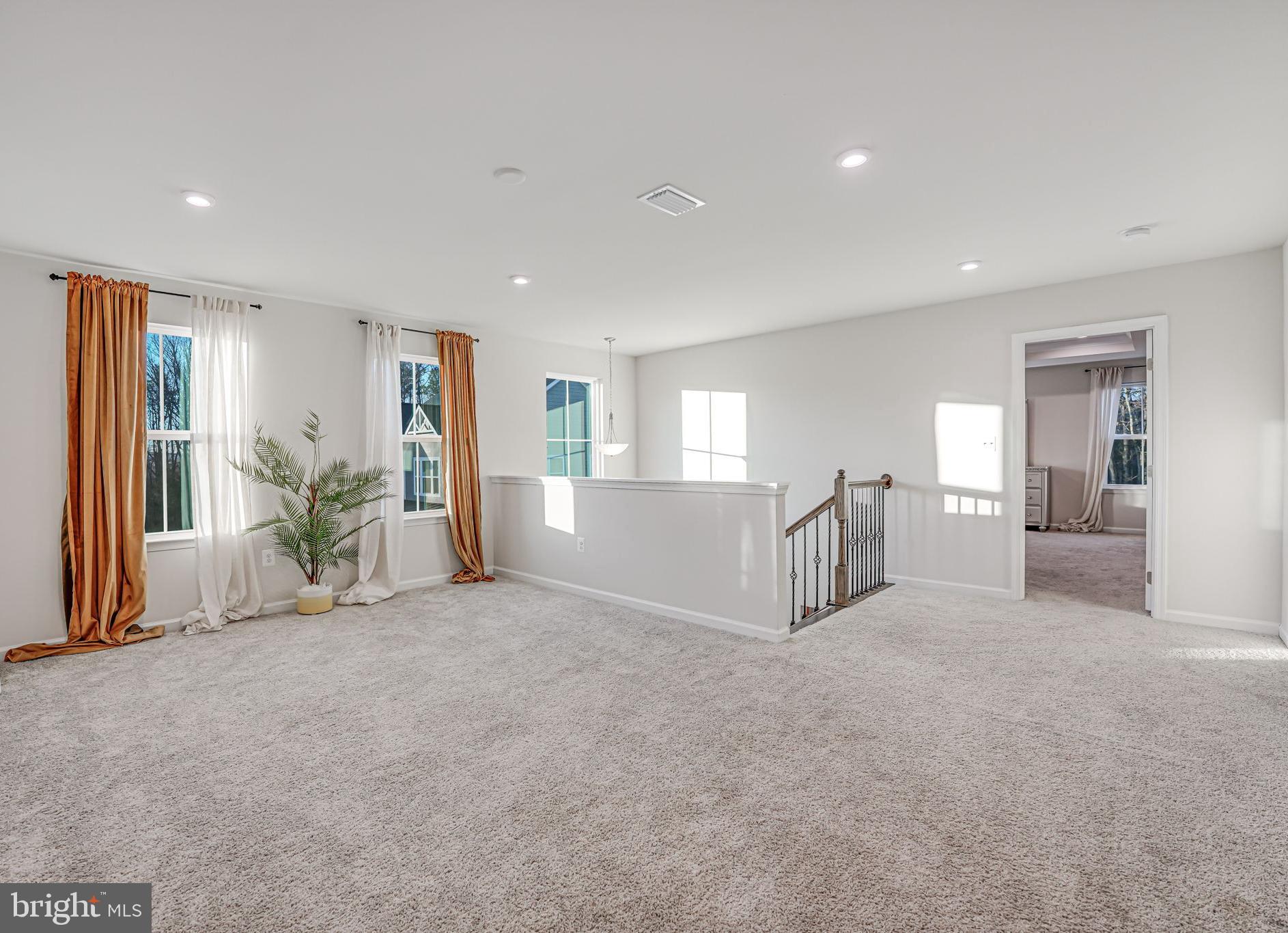 FAWN LAKE - Residential