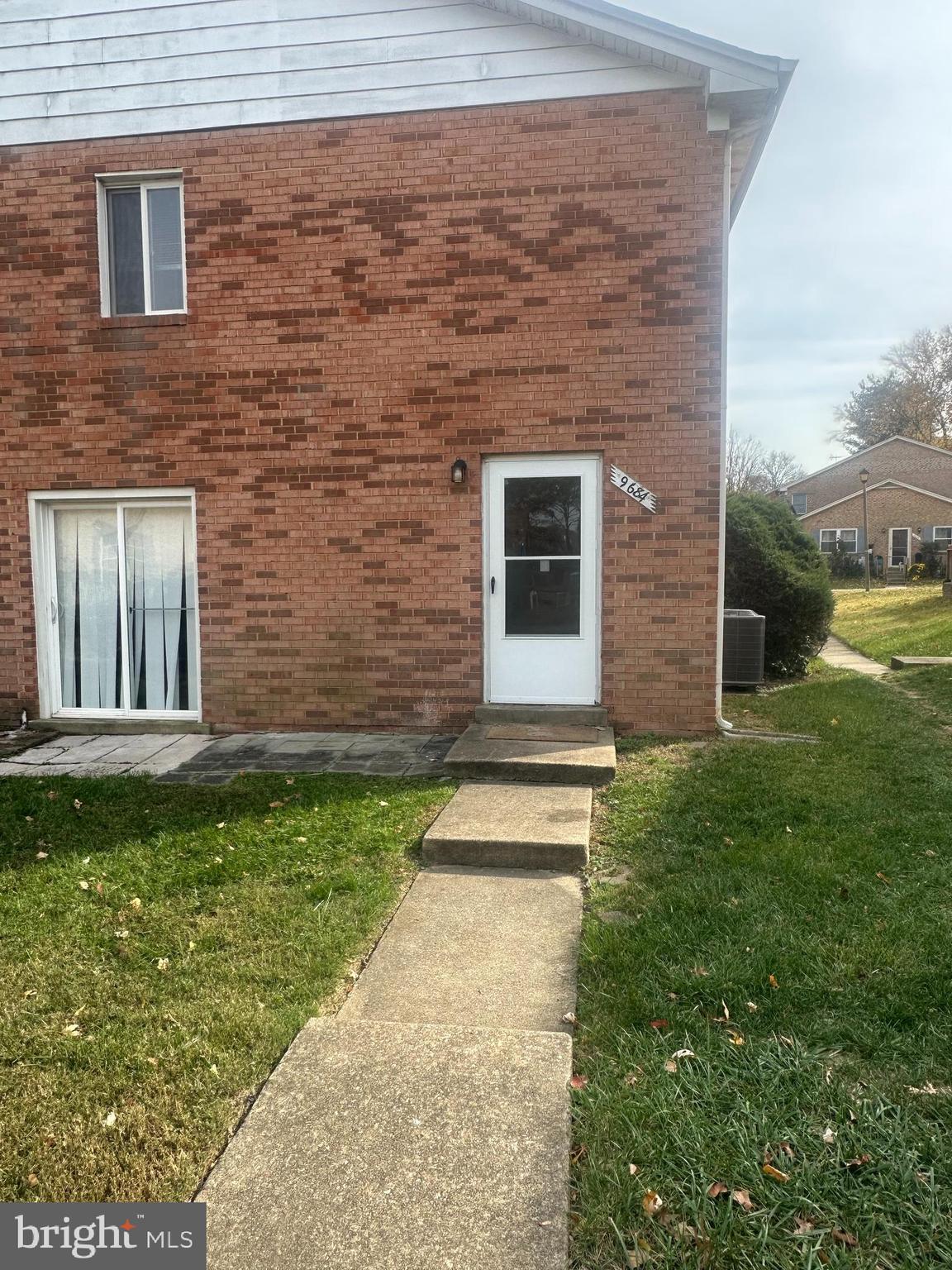 TERRACE TOWNE HOMES OF GUNSTON - Residential Lease