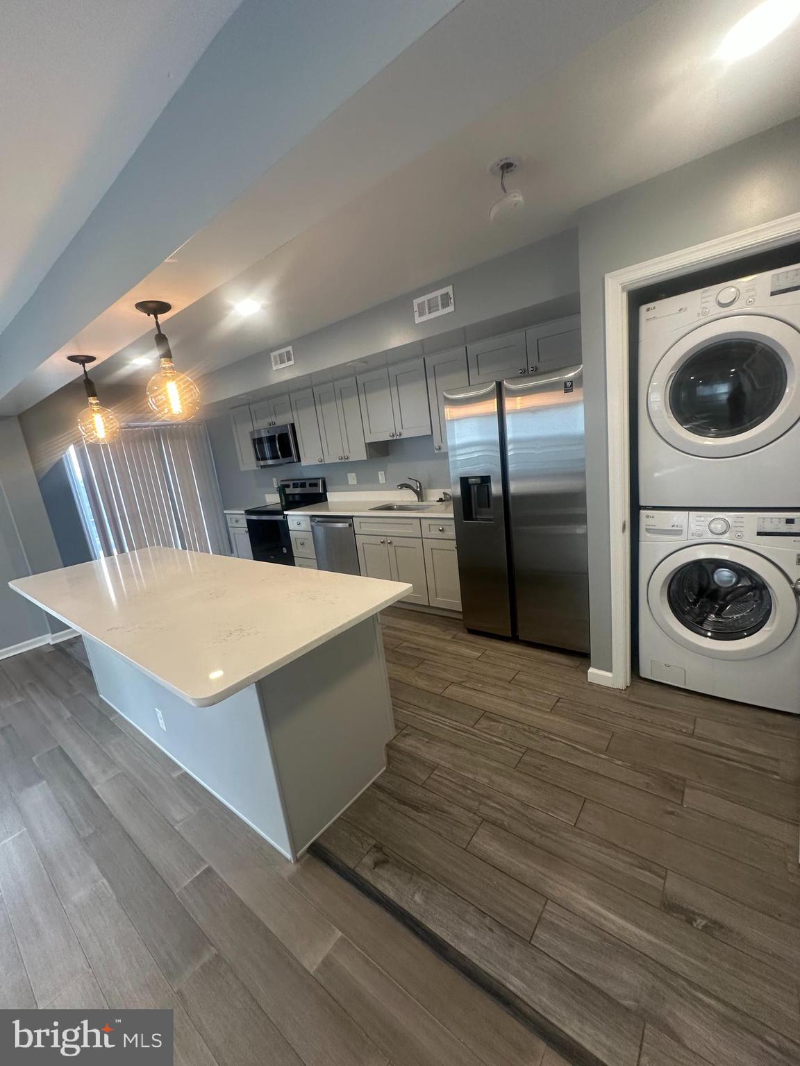 TERRACE TOWNE HOMES OF GUNSTON - Residential Lease