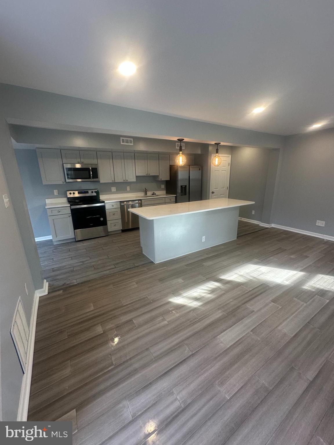 TERRACE TOWNE HOMES OF GUNSTON - Residential Lease