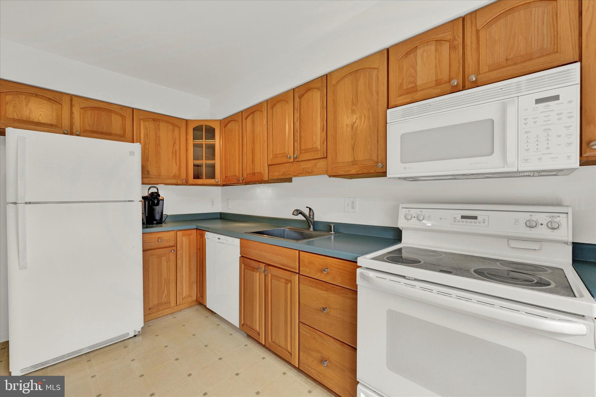 MAYS CHAPEL VILLAGE - Residential