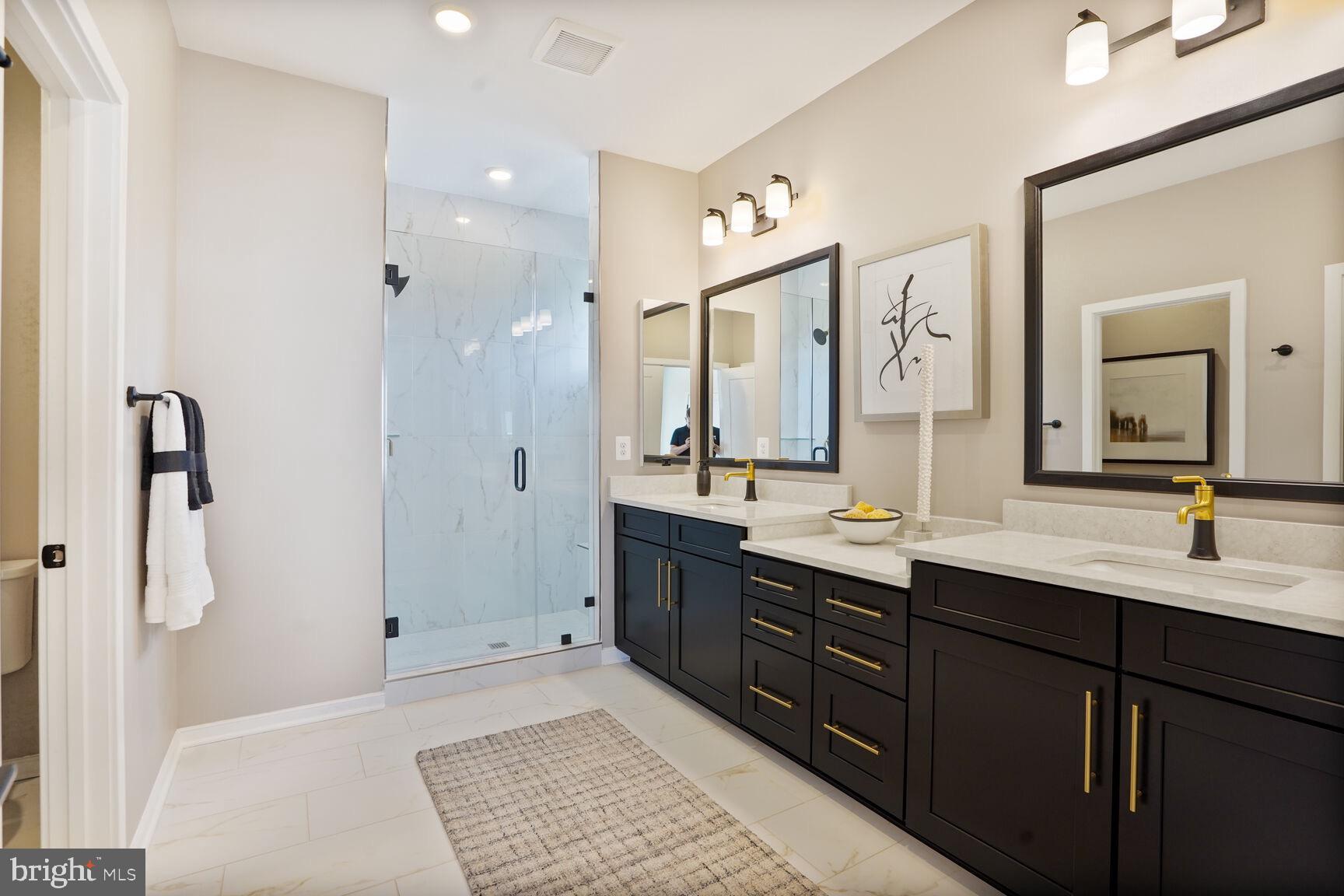 DOWNTOWN BRAMBLETON - Residential