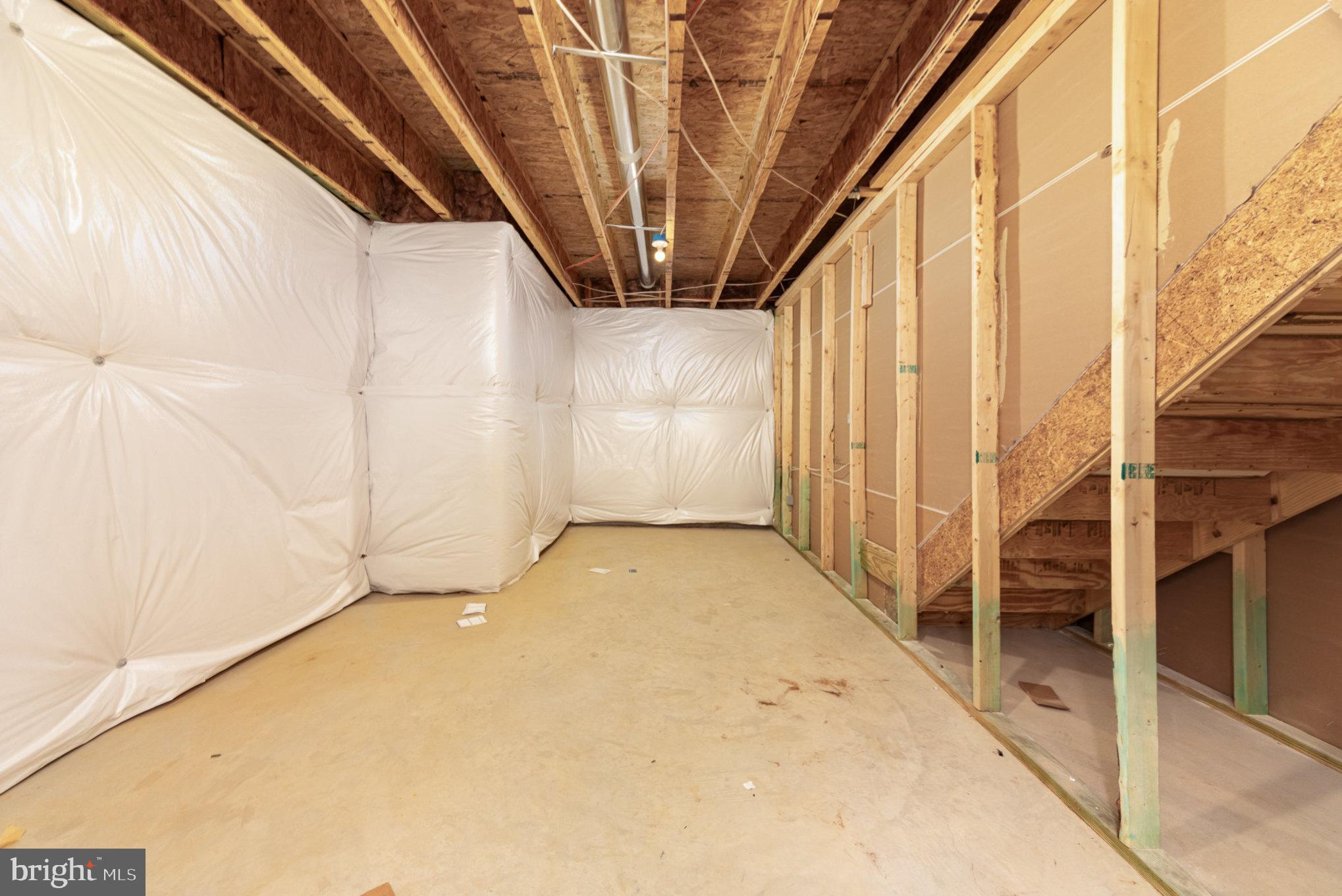 VIRGINIA HERITAGE AT LEE'S PARK - Residential