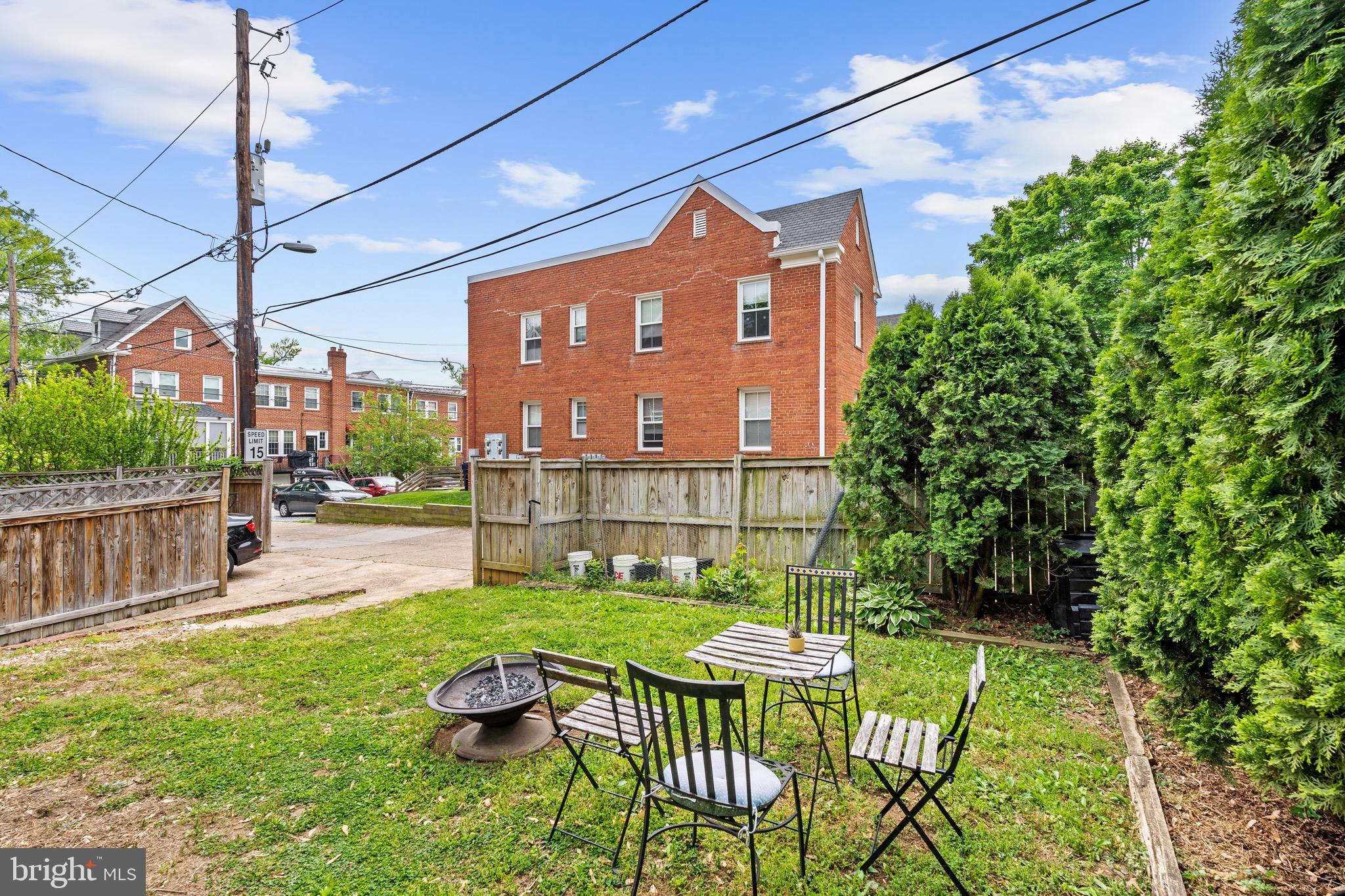 GLOVER PARK - Residential Lease