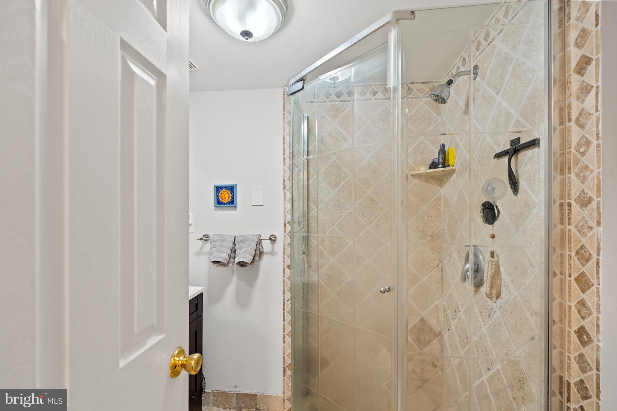GLOVER PARK - Residential Lease