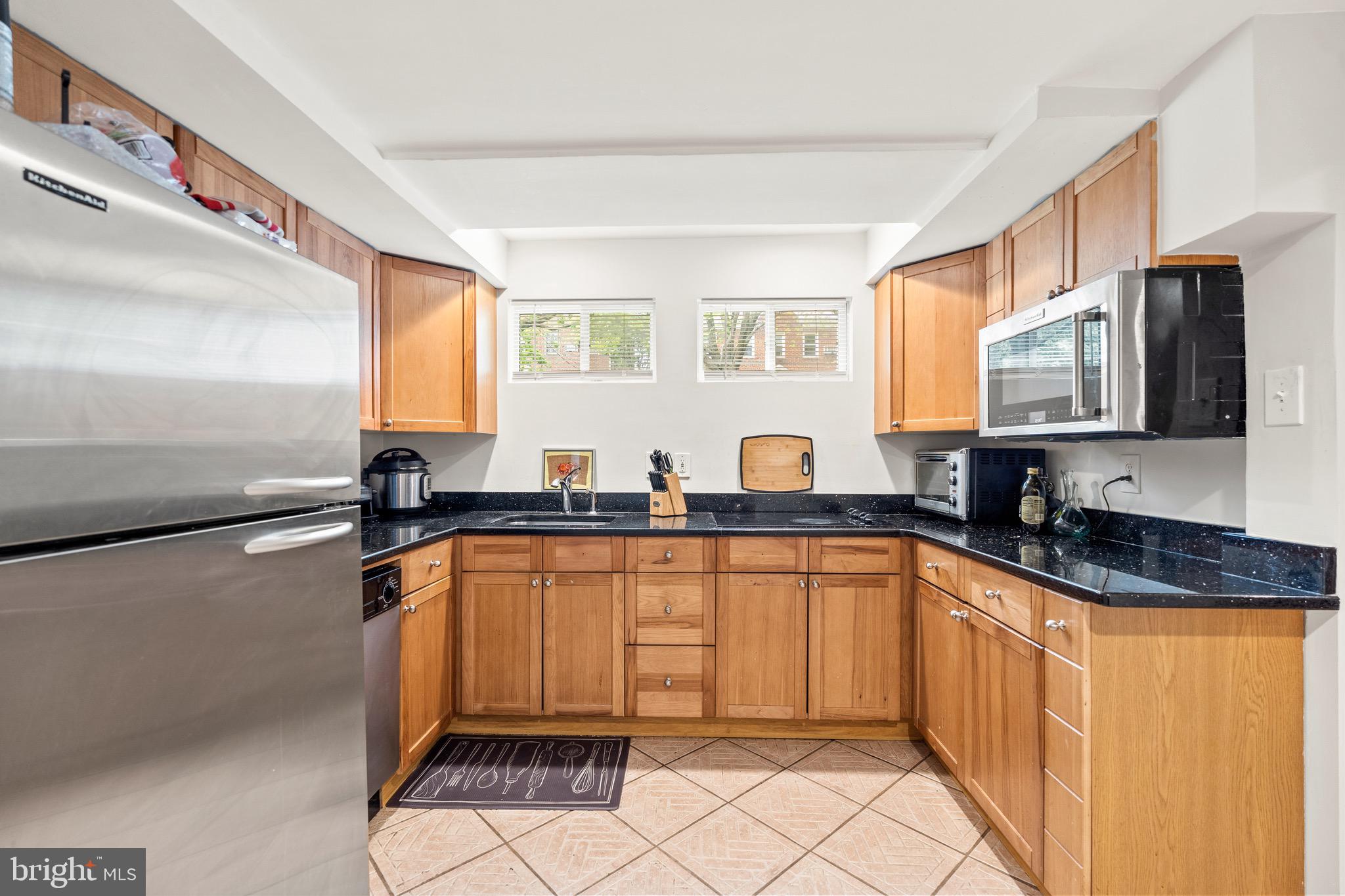 GLOVER PARK - Residential Lease
