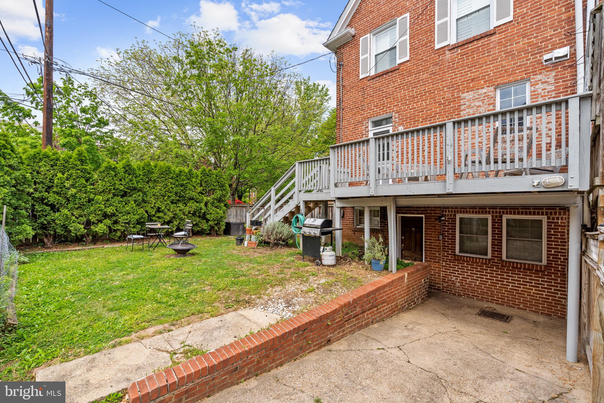 GLOVER PARK - Residential Lease