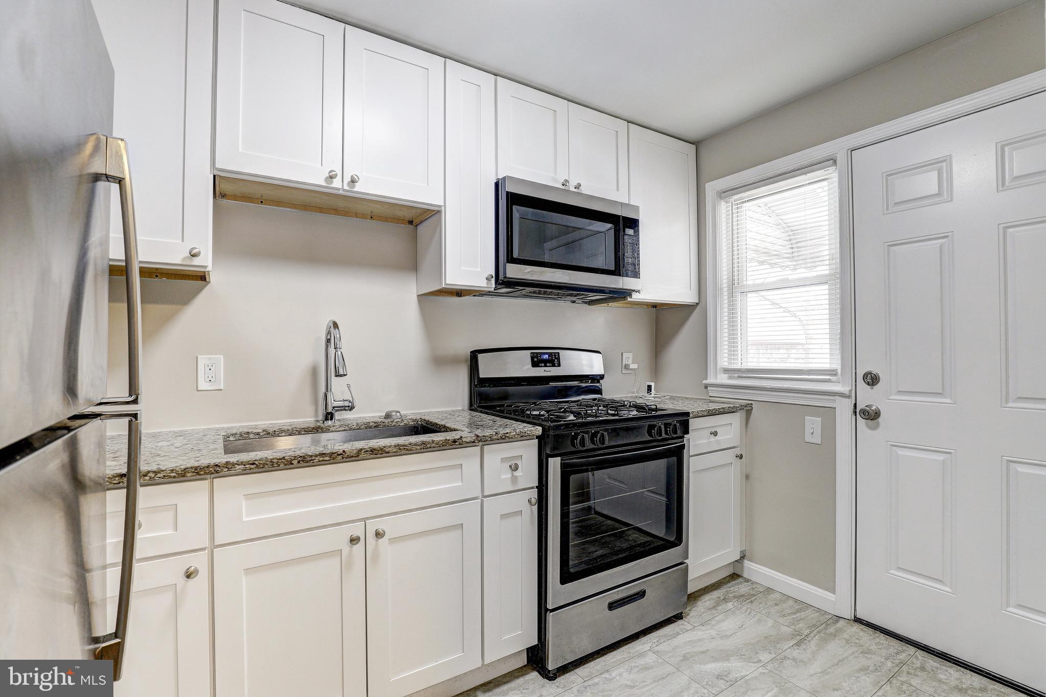 PARKSIDE - Residential Lease