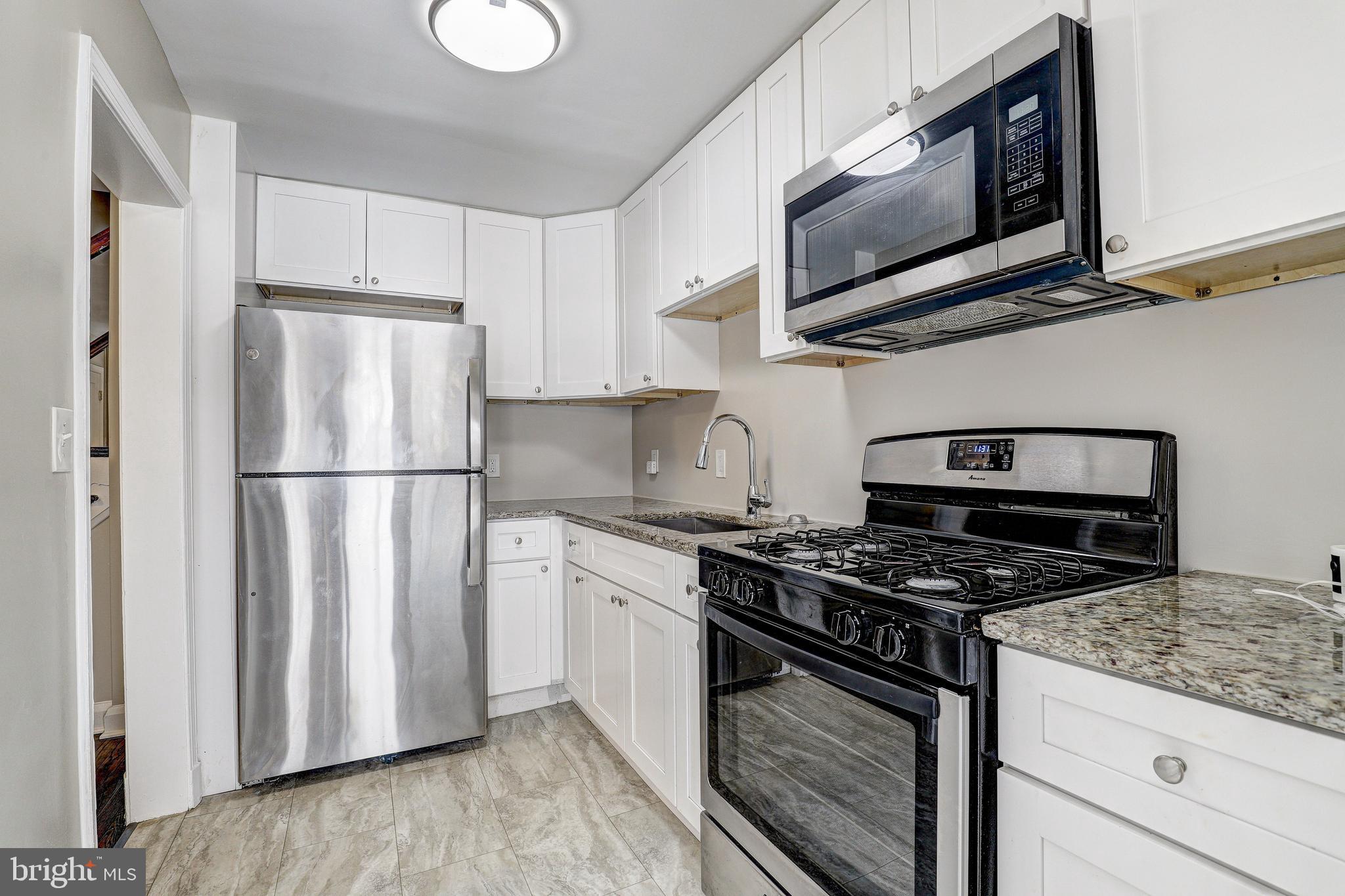 PARKSIDE - Residential Lease