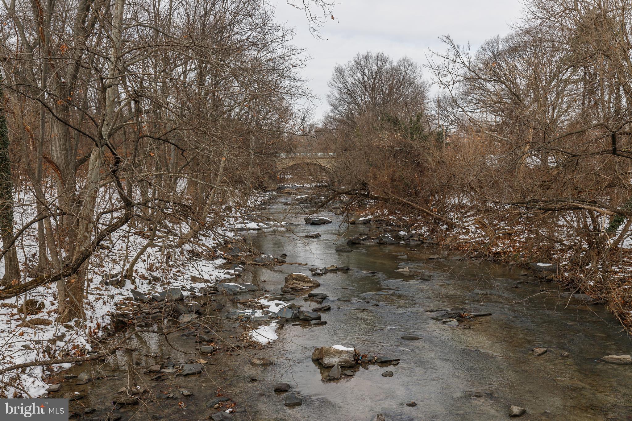 PARKSIDE - Residential Lease