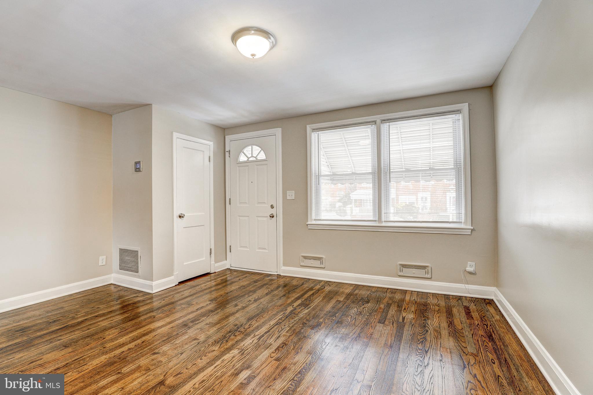 PARKSIDE - Residential Lease