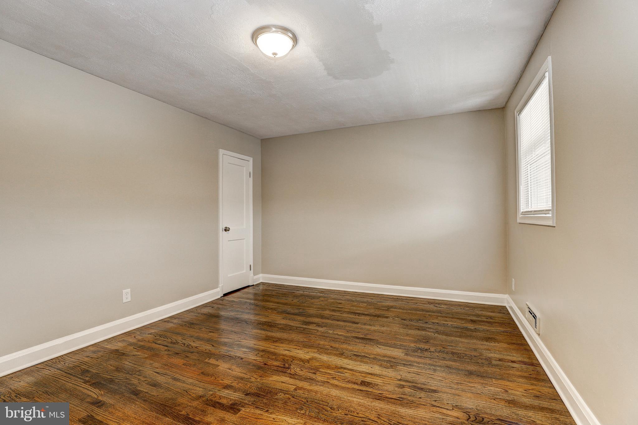 PARKSIDE - Residential Lease