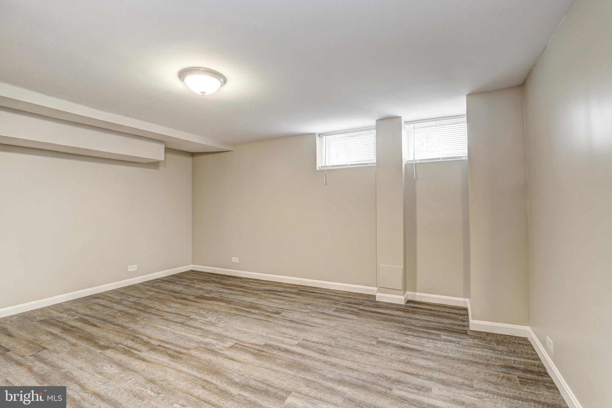 PARKSIDE - Residential Lease